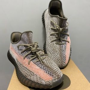 YEEZY BOOST 350 ASH STONE